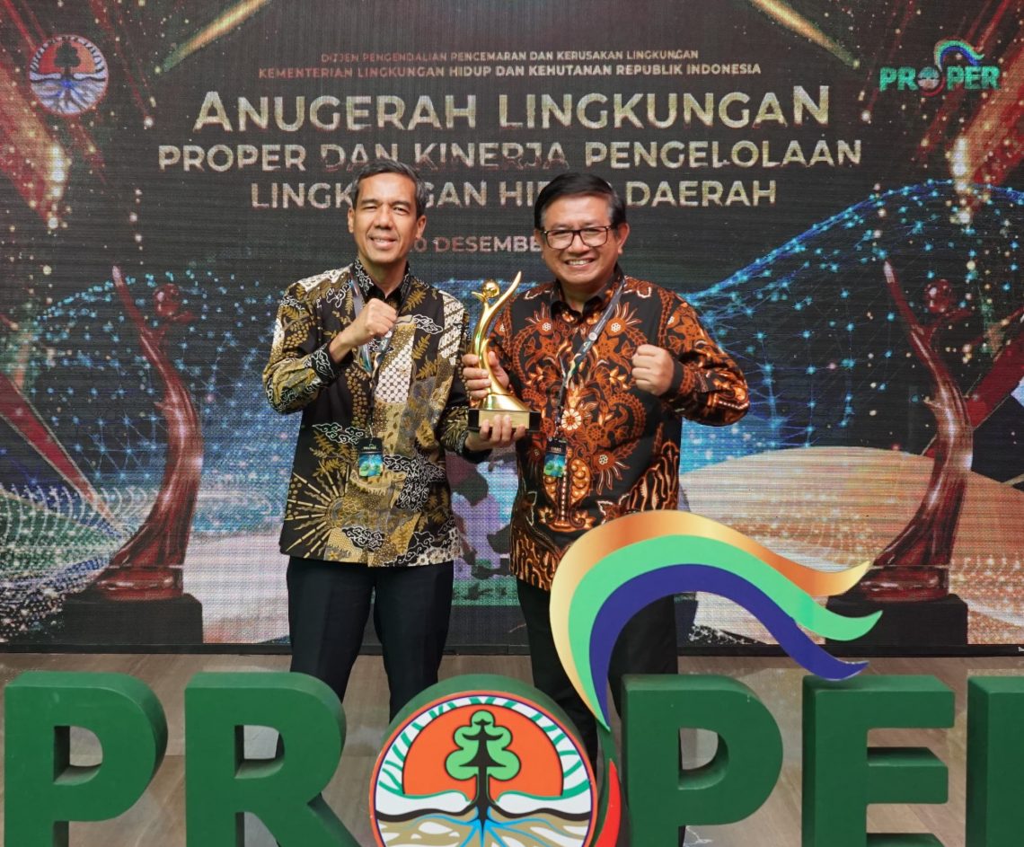 Komitmen Tinggi Dalam Pengelolaan Lingkungan, Petrokimia Gresik Terima Penghargaan PROPER EMAS Dari Wakil Presiden RI Tiga Tahun Berturut-Turut