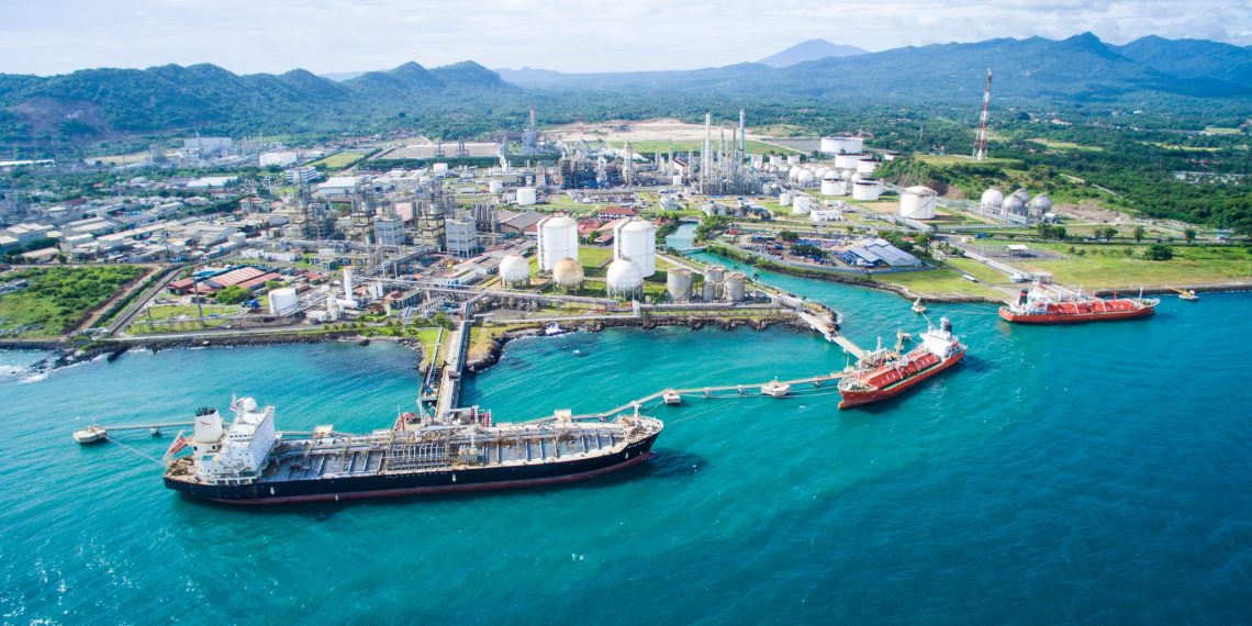 PT Chandra Asri Petrochemical Tbk Resmi Bertransformasi Menjadi PT Chandra Asri Pacific Tbk Langkah Besar Perusahaan Menguatkan Posisinya sebagai Mitra Pertumbuhan bagi Indonesia