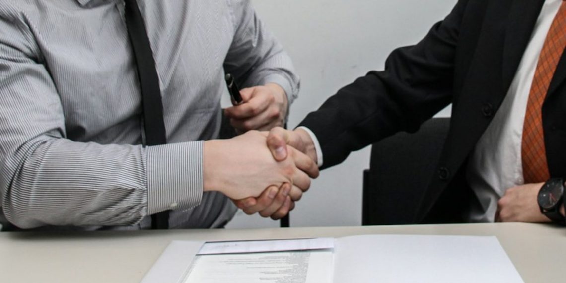 Petrindo Jaya Kreasi menandatangani MoU dengan Cokal Limited dari Australia