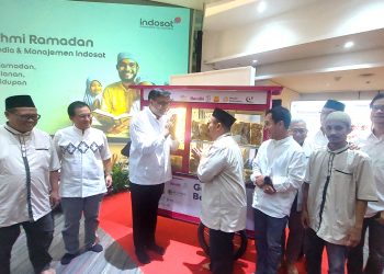 Bantuan Gerobak Berkah Indosat Ooredo Hutchison