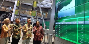 Dunia Virtual Online, Perusahaan Data center dan Teleport Facility