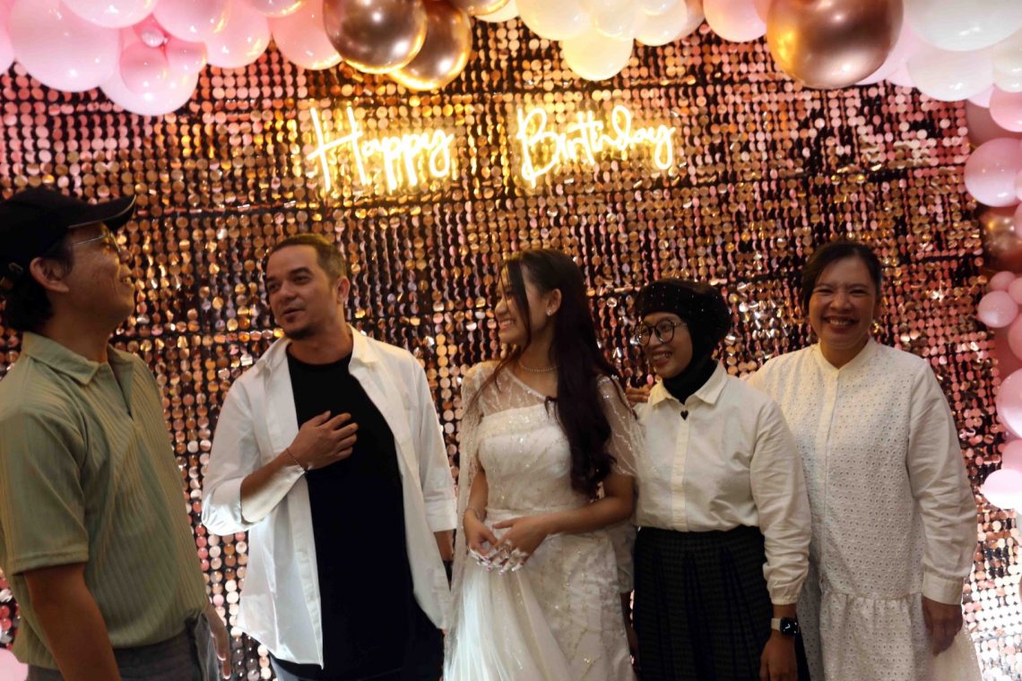 Zia Penyanyi Pendatang Baru