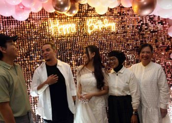 Zia Penyanyi Pendatang Baru