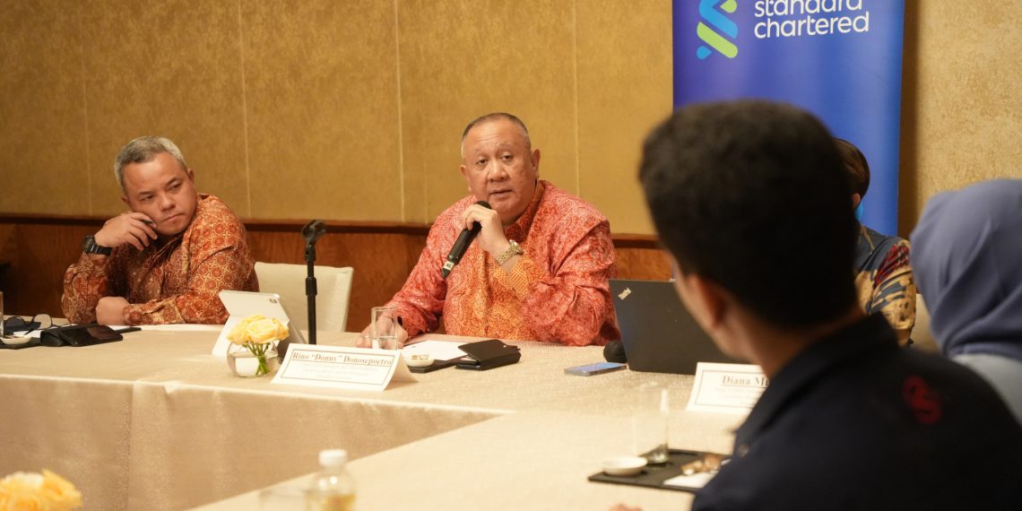Standard Chartered Indonesia Resmi Menunjuk Rino “Donny” Donosepoetro Sebagai Cluster CEO
