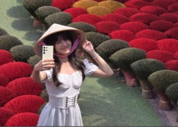 Solo Traveling Anti Ribet dengan Galaxy AI ala Vonzy, Begini Caranya!