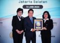 Hery Gunardi Dinobatkan CEO of The Year dan BSI Sebagai Bank Syariah Terbaik