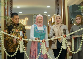 Tingkatkan Layanan Wealth Management Syariah, BSI Resmikan Outlet BSI Prioritas di Surabaya & Pondok Indah