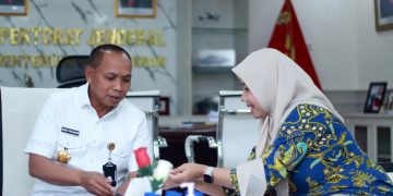 ASABRI Serahkan Pensiun Pertama Irjen Kemhan RI 