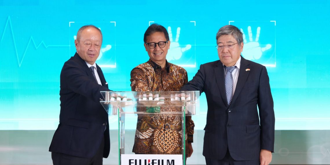 Kemitraan Strategis: Fujifilm Indonesia Bekerja Sama dengan Kemenkes RI untuk Eliminasi TB