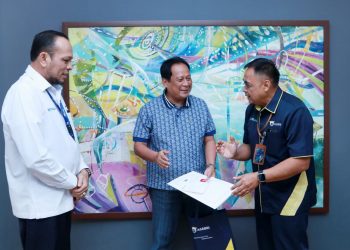 Layanan ASABRI untuk Indonesia: ASABRI Serahkan Manfaat Tabungan Hari Tua (THT) dan Jaminan Pensiun Pertama Kepada Kepala Badan Intelijen dan Keamanan Polri Komjen. Pol. (Purn). Drs. Suntana, M.Si. 