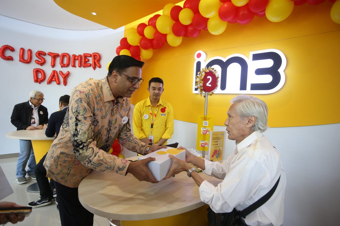 Indosat Ooredoo Hutchison Tegaskan Komitmen Ketulusan Tanpa Akhir di Hari Pelanggan Nasional 2024