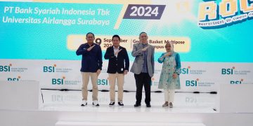 Gelar Program Literasi di Jatim, BSI Salurkan Beasiswa Rp 10 Miliar bagi Mahasiswa di Jawa Timur