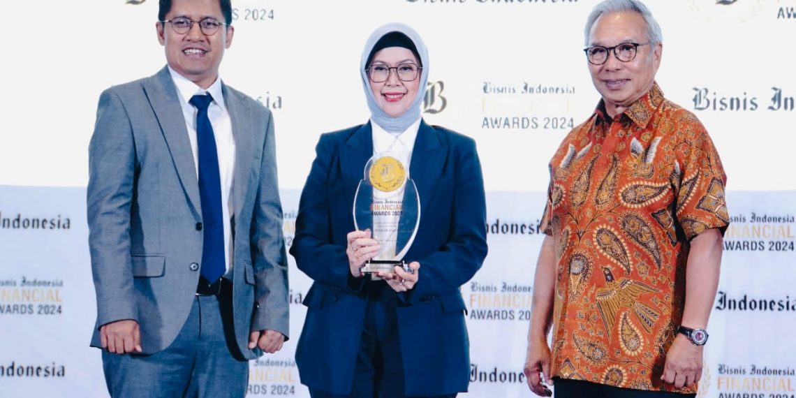 BSI Dinobatkan The Most Efficient Bank & Best Performance Bank Kategori Bank Syariah