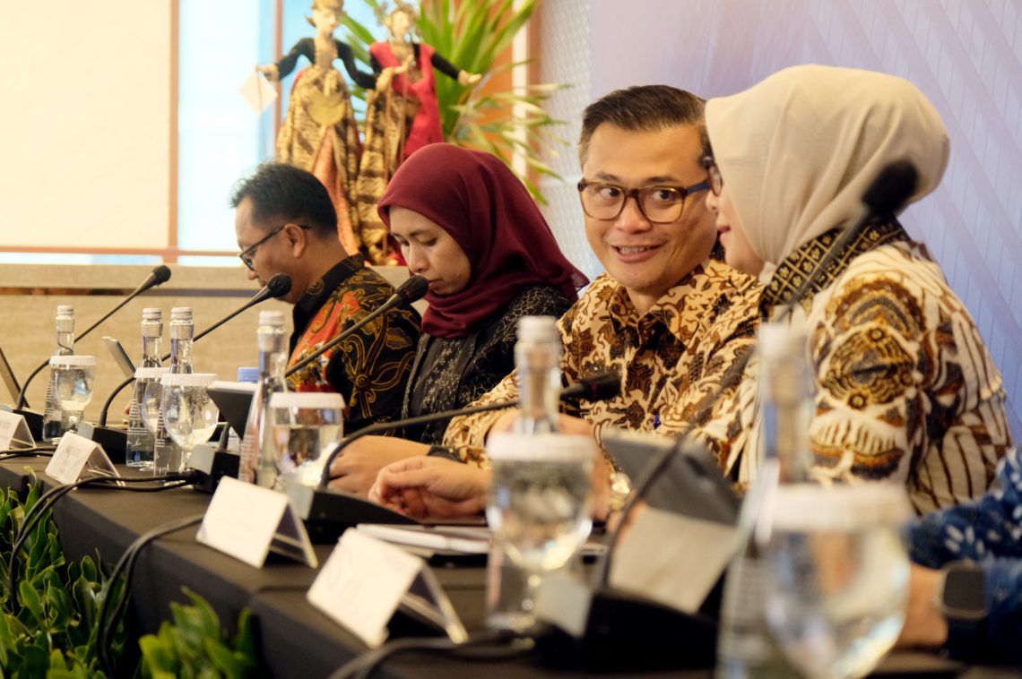 Tren Suku Bunga Bakal Kondusif, Bank Mandiri Optimis Ekonomi RI Tumbuh 5,06% di 2024 dan 5,18% di 2025