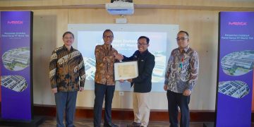 Tegaskan Komitmen Keberlanjutan untuk Transisi ke Energi Terbarukan, Merck Pasang Panel Surya di Pabrik