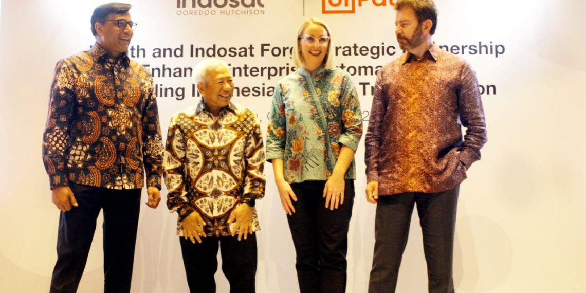UiPath dan Indosat Jalin Kemitraan untuk Meningkatkan Talenta Digital Lewat Enterprise Automation, Dorong Transformasi Digital Indonesia