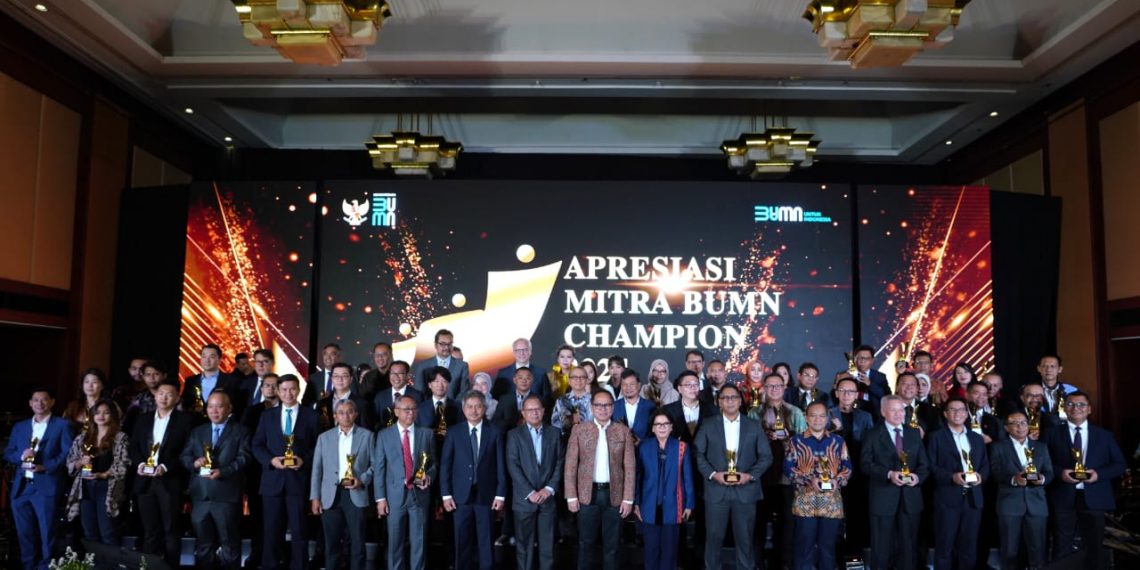 BNI dan Mitra BNI Raih Sederet Penghargaan di Ajang Mitra BUMN Champion 2024