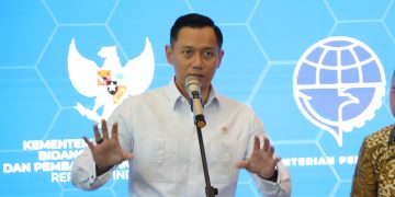 Temui Menhub Dudy, AHY Minta Biaya Logistik Harus Ditekan