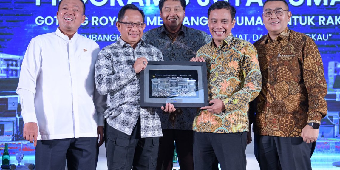 Bersama Tiga Menteri, Dirut BTN Paparkan Solusi Pencapaian Program 3 Juta Rumah