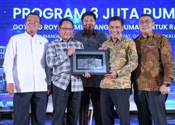 Bersama Tiga Menteri, Dirut BTN Paparkan Solusi Pencapaian Program 3 Juta Rumah