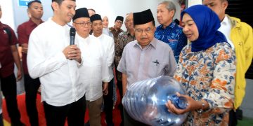 AQUA dan Dewan Masjid Indonesia Tandatangani Nota Kesepahaman, Meningkatkan Kemitraan Strategis untuk Mendorong Kesejahteraan Umat