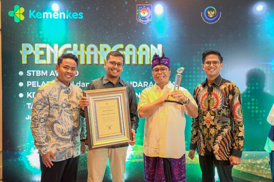 Kementerian Kesehatan Apresiasi Pengelolaan Tuks Petrokimia Gresik Dengan Penghargaan “Pelabuhan Sehat”