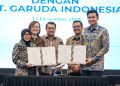Kementerian Ekonomi Kreatif/Badan Ekonomi Kreatif Promosikan Produk Lokal, Menekraf MoU dengan Garuda Indonesia