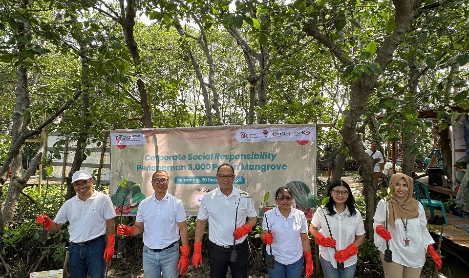 Pasar Modal Salurkan Bantuan untuk Lingkungan dan Dukung Program Pemerintah pada Sektor Pendidikan