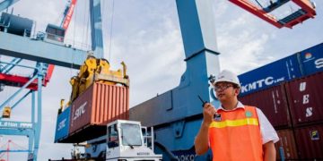 Pelindo Proyeksikan Penumpang Kapal Capai 2,1 Juta di Periode Natal dan Tahun Baru