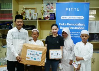 Aplikasi PINTU Rayakan Hari Pendidikan Internasional,Gelar Program CSR #PintukeMasaDepan untuk Tingkatkan Akses Edukasi