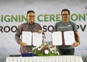 Combiphar Dorong Energi Hijau dengan Pemasangan Panel Surya