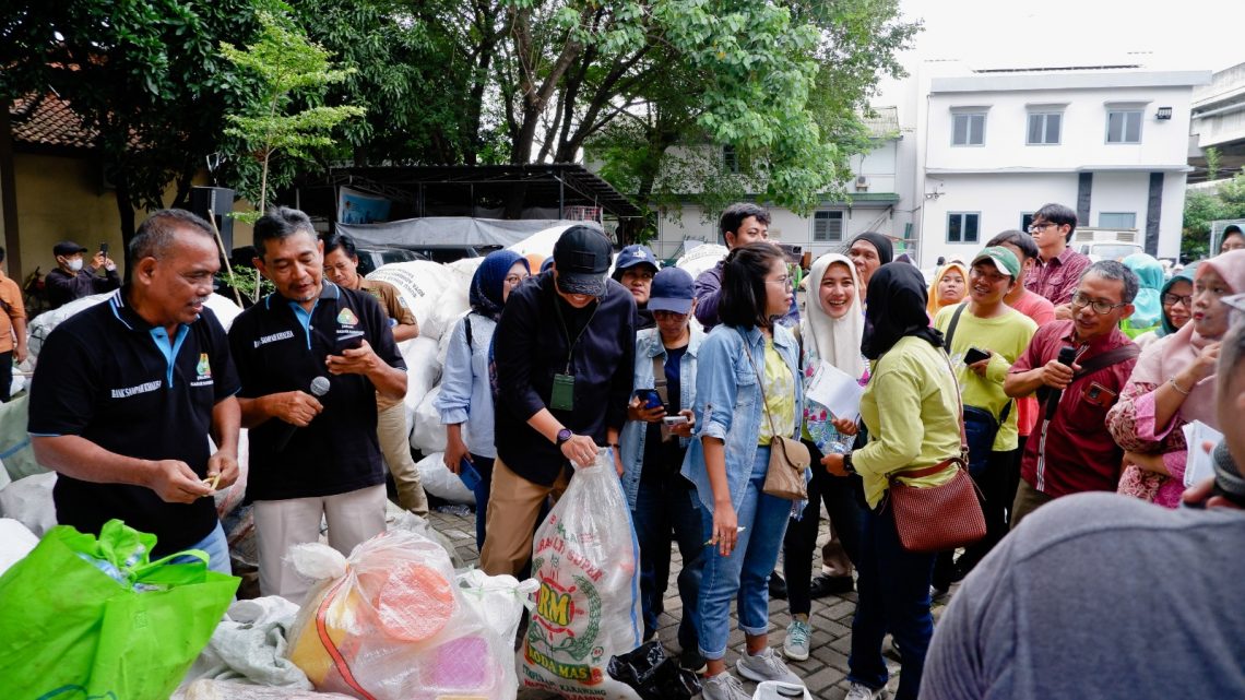 Kolaborasi AQUA dan Kementerian Lingkungan Hidup Kenalkan Sistem Lelang Sampah sebagai Inovasi Penanganan Sampah