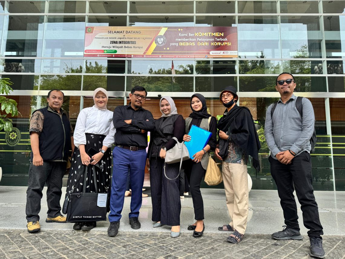 Konsumen Menang! Penjualan Atap Asbes Harus Cantumkan Label Peringatan