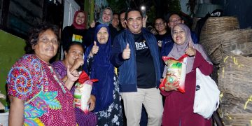 BSI Bantu Makanan & Alat Kebersihan Untuk Korban Banjir Jabodetabek