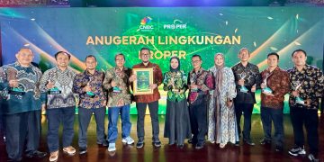 AQUA Kembali Raih PROPER HIJAU dan EMAS atas Komitmen Pengelolaan Lingkungan dan Pemberdayaan Masyarakat