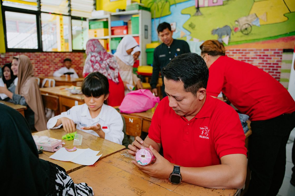 Dukung Global Money Week 2025, Prudential Indonesia Kembali Ajak Anak-Anak Indonesia Pintar Kelola Keuangan Sejak Dini lewat Program Cha-Ching