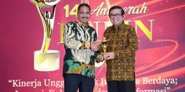 Strategi Hilirisasi & Pengembangan SDM Petrokimia Gresik Raih Dua Penghargaan “14Th Anugerah Bumn 2025”
