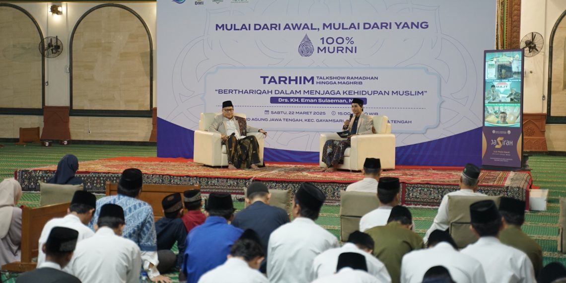 AQUA Jalin Kemitraan bersama Dewan Masjid Indonesia (DMI) Provinsi Jawa Tengah Hadirkan Kebaikan Ramadan di Dua Masjid Terbesar di Semarang