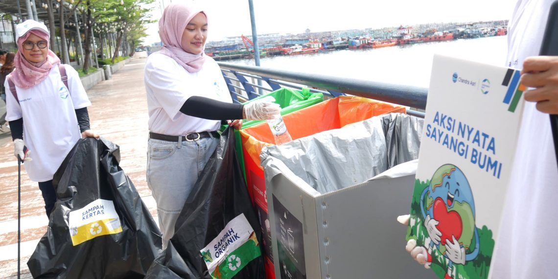 Aksi Asri Gerakan Operasi Semut di Jakarta Martial Arts Extravaganza 2025