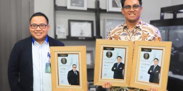 Jamkrindo Raih Tiga Penghargaan di Ajang Indonesia Financial Top Leader Award 2025