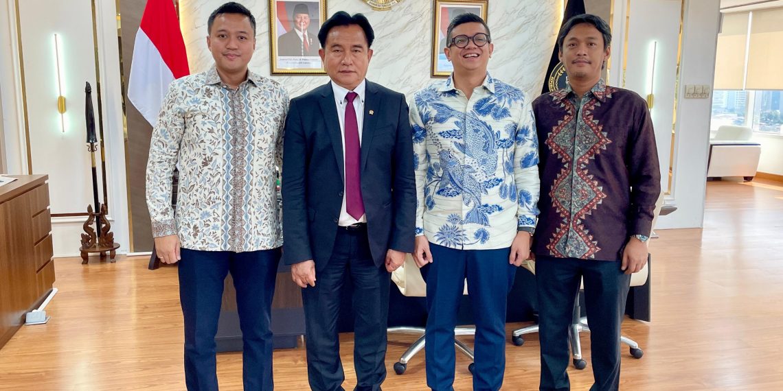 Calon Ketua Umum AKPI Temui Menko Kumham Imipas Yusril, Bahas Penguatan Profesi Kurator dan Pengurus di Indonesia.