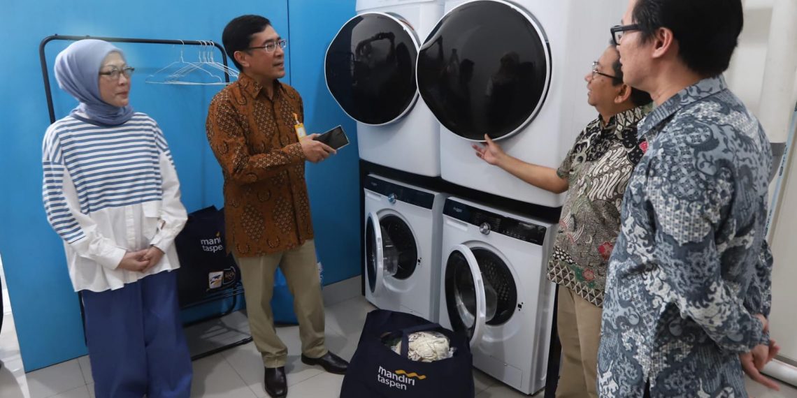 Bank Mandiri Taspen Luncurkan SiMantap Laundry dan QRIS Merchant, Dorong Kewirausahaan Pensiunan dan Digitalisasi UMKM
