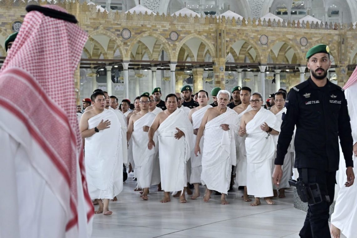 Umrah Bareng Prabowo, Menag Doakan Keberkahan Bagi Bangsa Indonesia