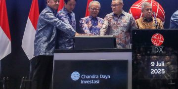 Pencatatan Saham Perdana CDIA
