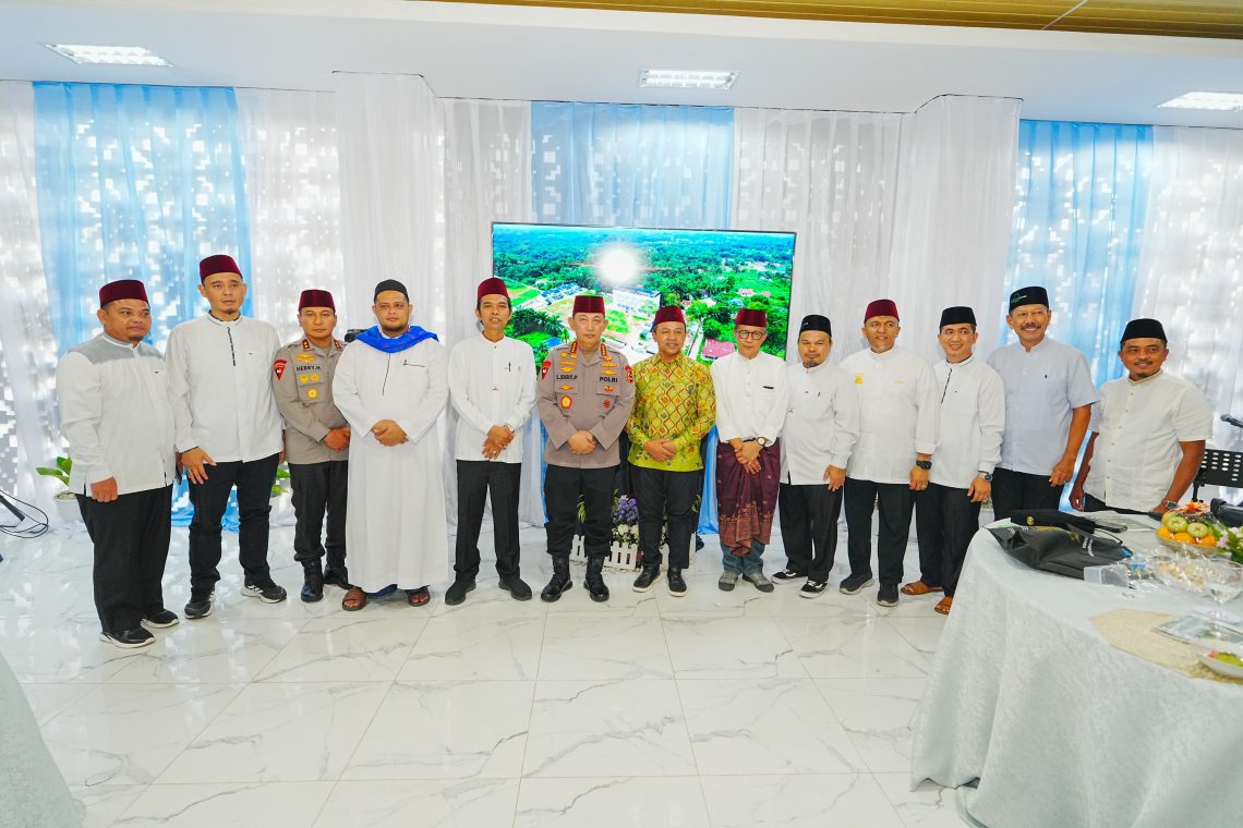 Kapolri Sambang Petang Bersama Ustaz Abdul Somad, Komitmen Jaga Kamtibmas
