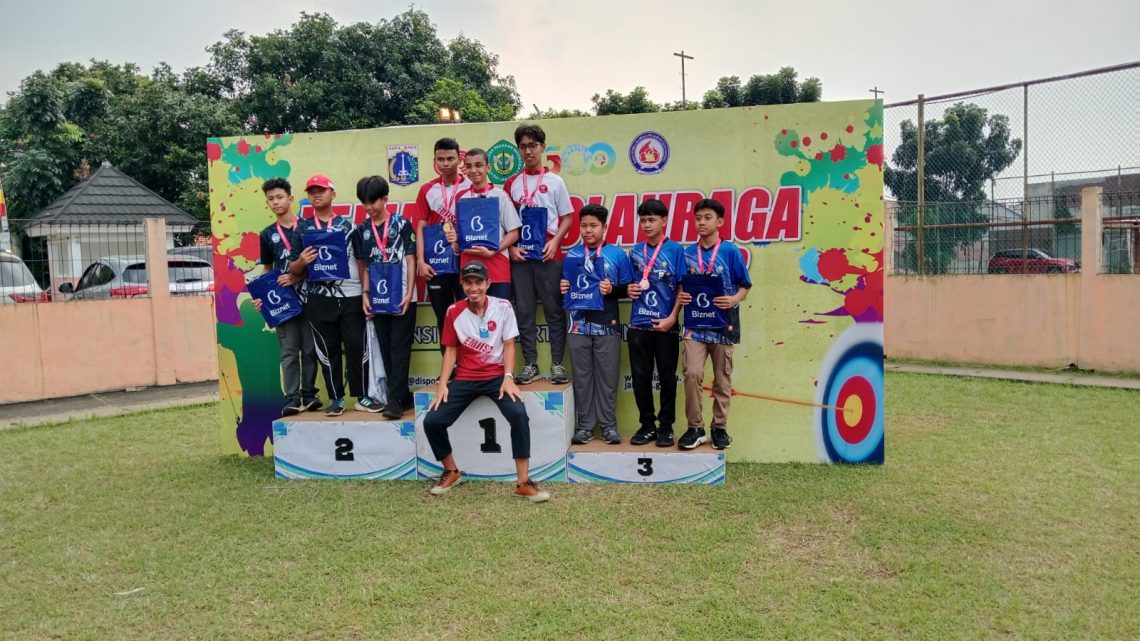 SMP EMIISC Jakarta Dominasi Kualifikasi Panahan SMP Putra Kejuaraan Pelajar DKI 2025