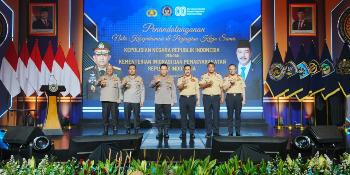 Kapolri dan Menteri Imipas Sepakat Perkuat Sinergi Lewat Penandatanganan Nota Kesepahaman
