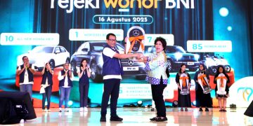 Penyerahan Hadiah Tahap Satu Rejeki Wondr BNI