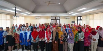 Air Isi Ulang Belum Tentu Aman: Warga Kebayoran Lama Selatan Dapat Penyuluhan soal Risiko dan Cara Meminimalisir Kontaminasi