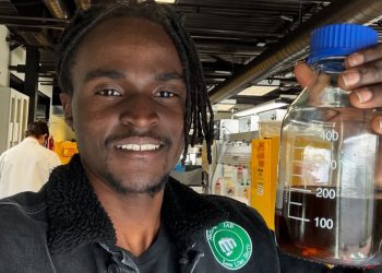 Julian Brown! Penemu Muda yang Ubah Plastik Jadi Bahan Bakar Mengaku Sedang “Diserang”, Ibunya Pastikan Kondisinya Aman